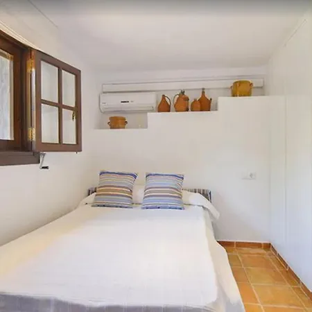 De Estilo Rustico-moderno Casa de Férias Teulada